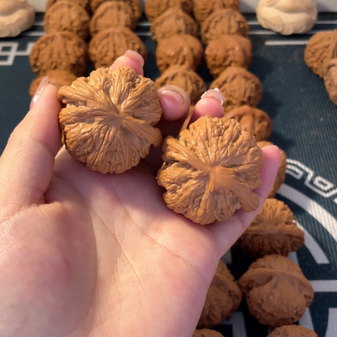 文玩核桃吊坠粗筋46