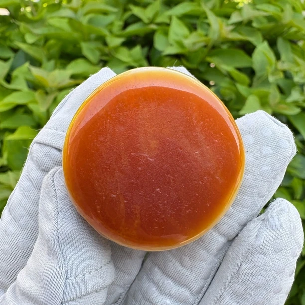 假一赔十，天然琥珀蜜蜡，双面留皮饼子 号115 多样性发