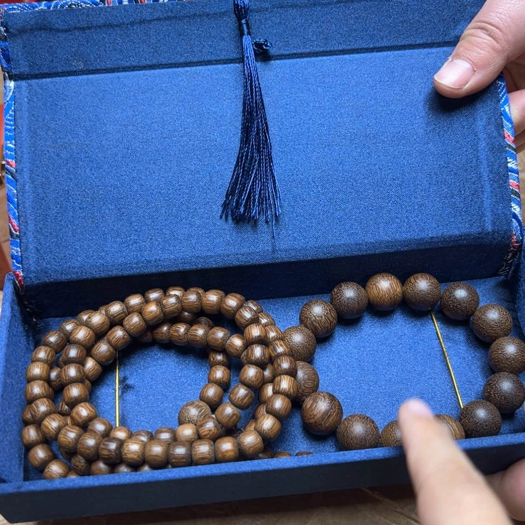 大叶紫檀（黑酸枝木类）