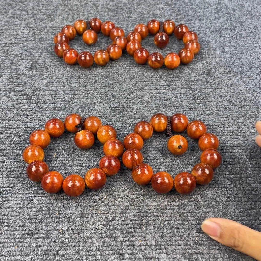 柏木（崖柏）神品，太行崖柏，到手两条，2.0太阳红奇楠薄荷香
