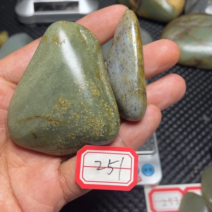 颈饰未镶嵌和田玉251
