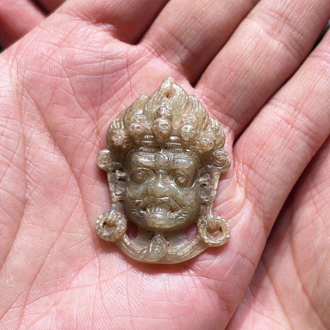 和田玉（糖玉）未镶嵌颈饰战***钓