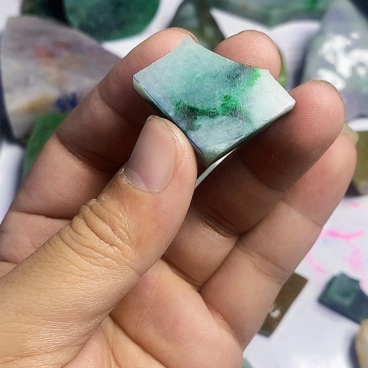 翡翠散珠天然翡翠A货挂件