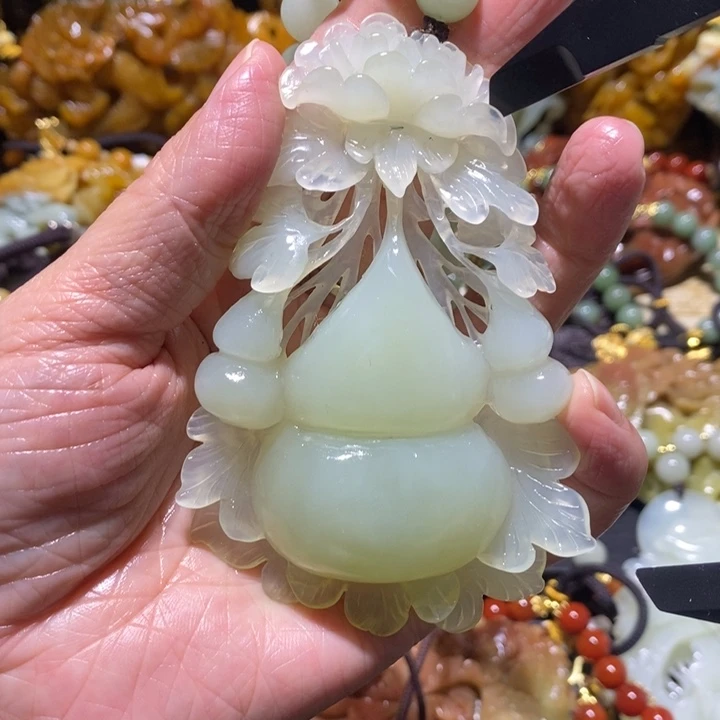 岫玉岫玉吊坠未镶嵌