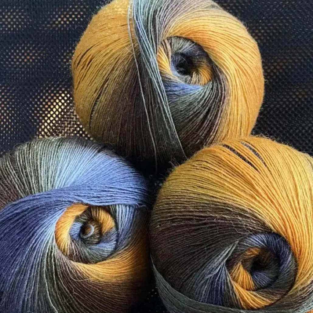 进口手编羊毛段染线编织600米