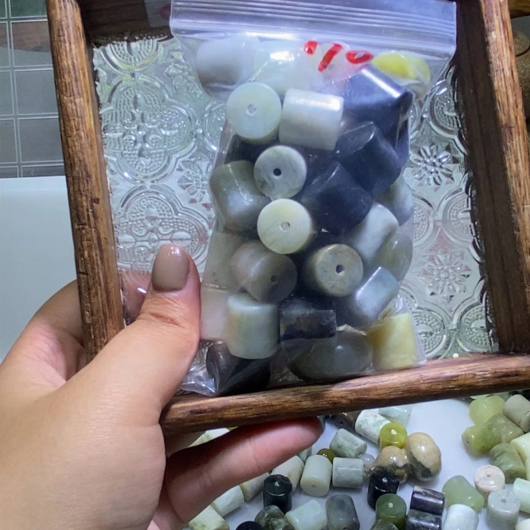 合金蛇纹石玉颈饰170