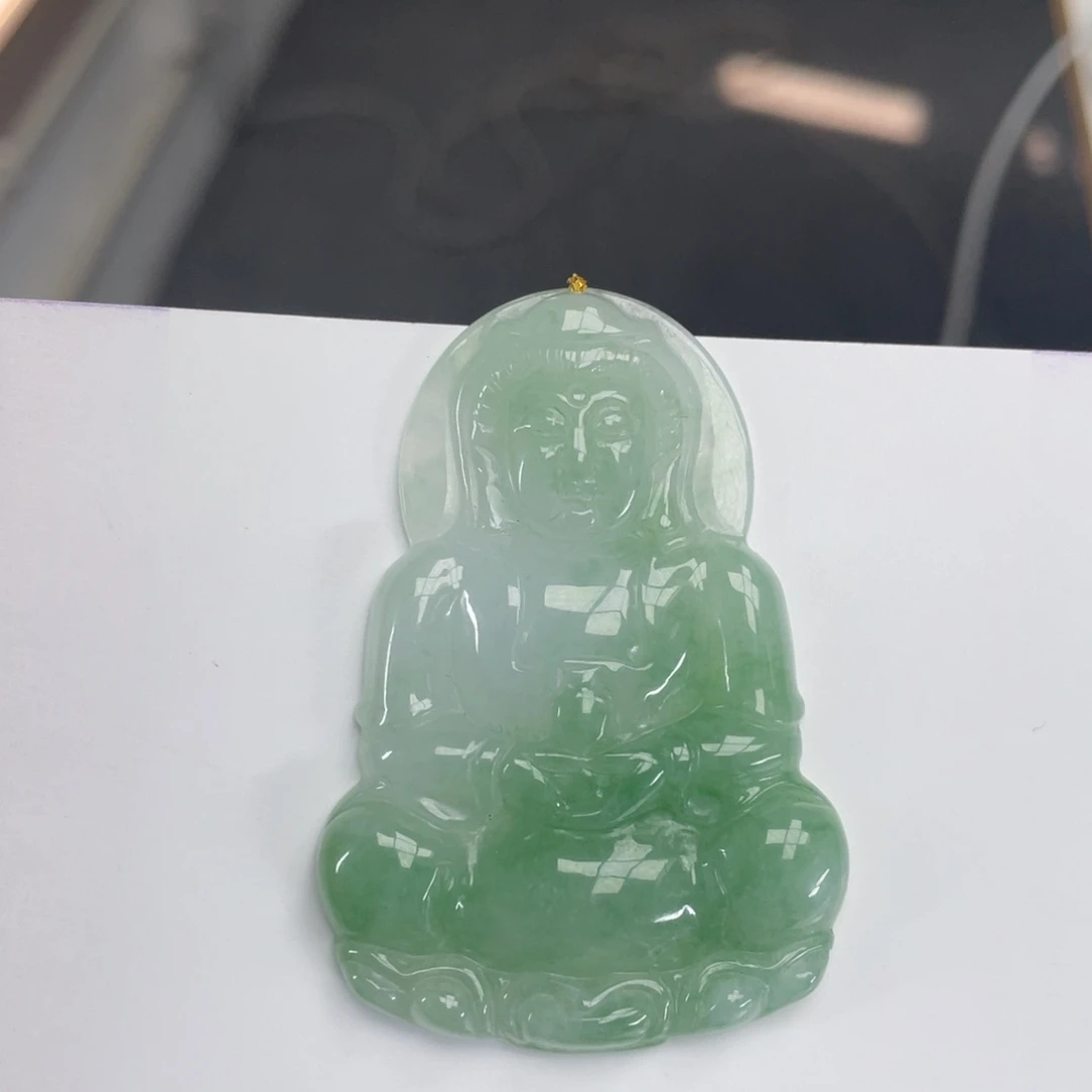 翡翠颈饰未镶嵌观音