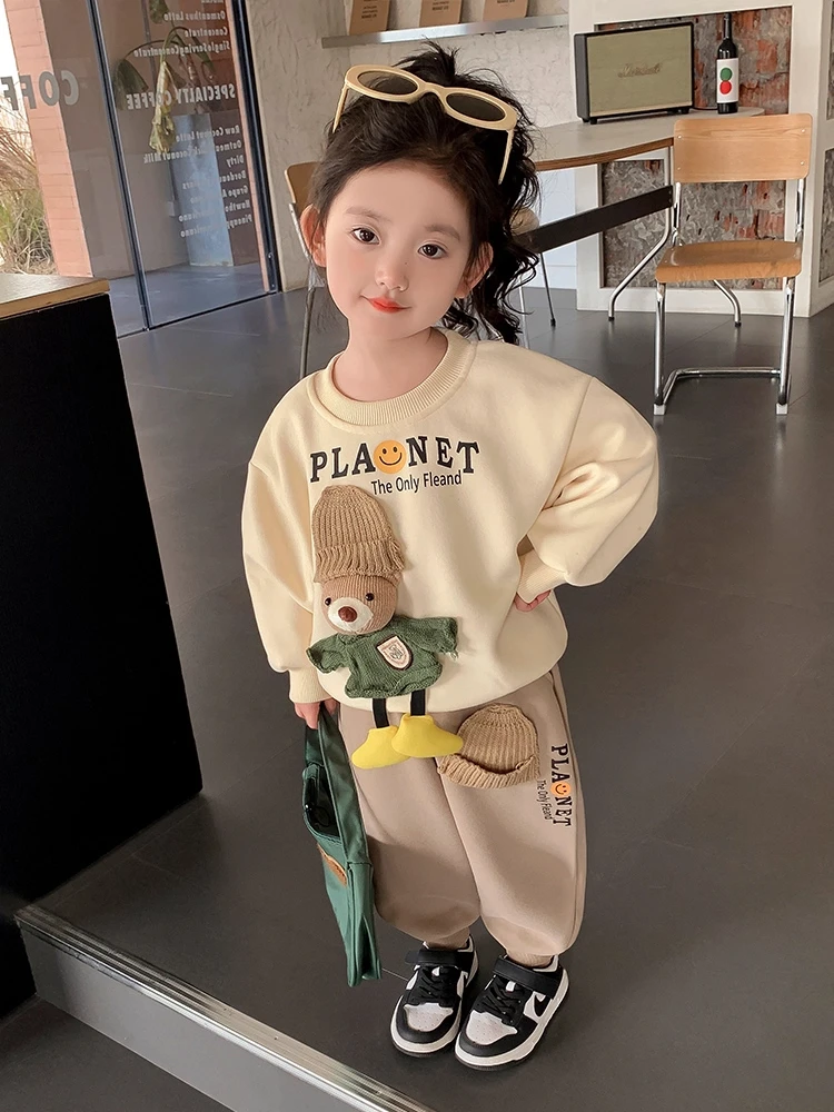 女童秋款套装2025新款儿童立体装饰休闲小熊卫衣女孩春秋季两件套