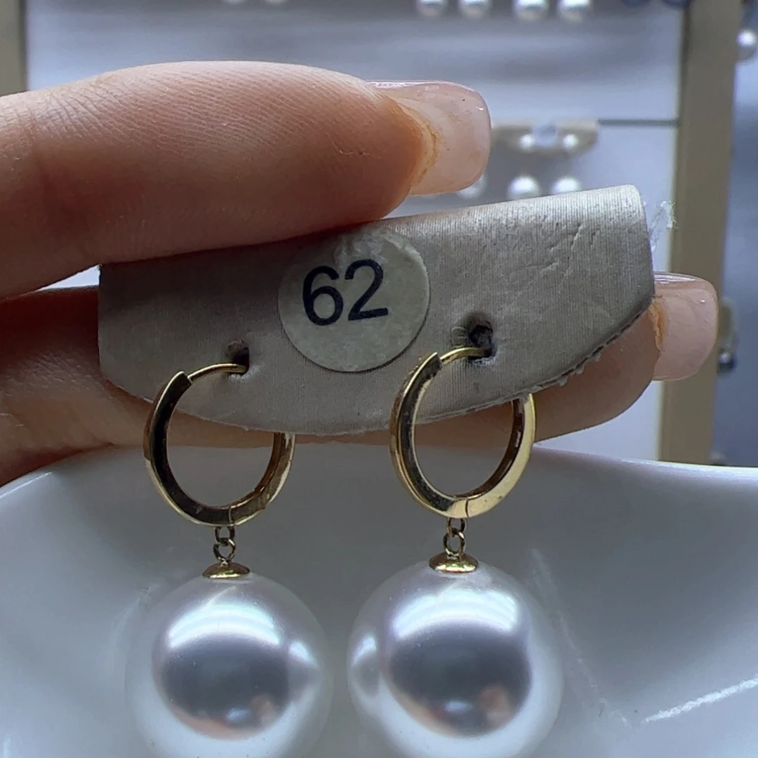 淡水珍珠耳饰18K金镶嵌