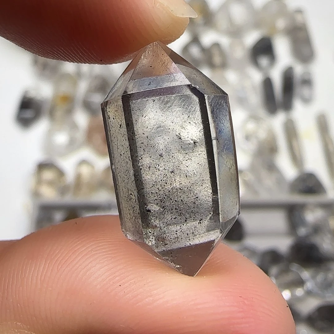 水晶珠宝半成品未镶嵌散墨闪灵双尖随形