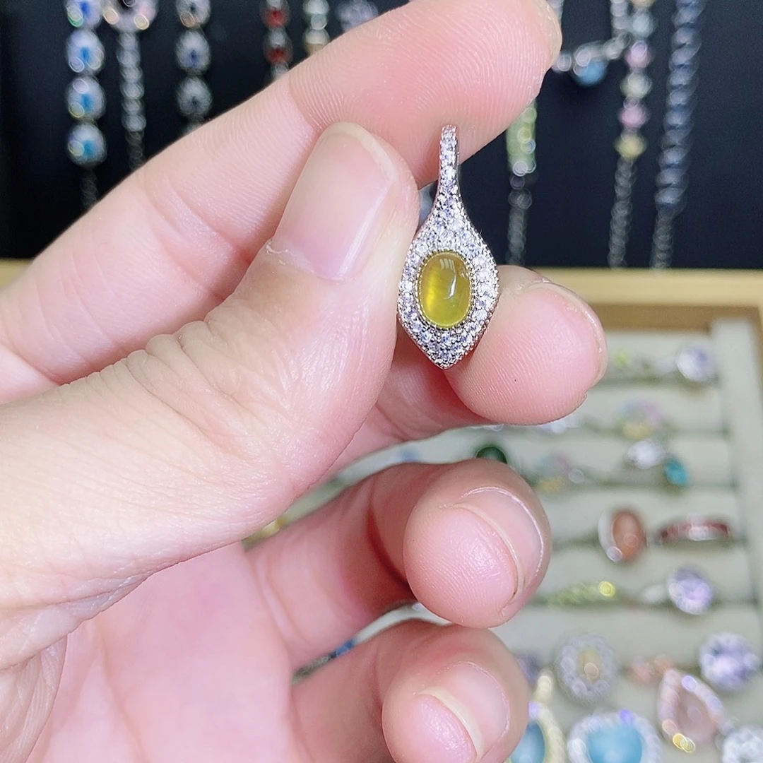 吊坠(不含链)未镶嵌水晶