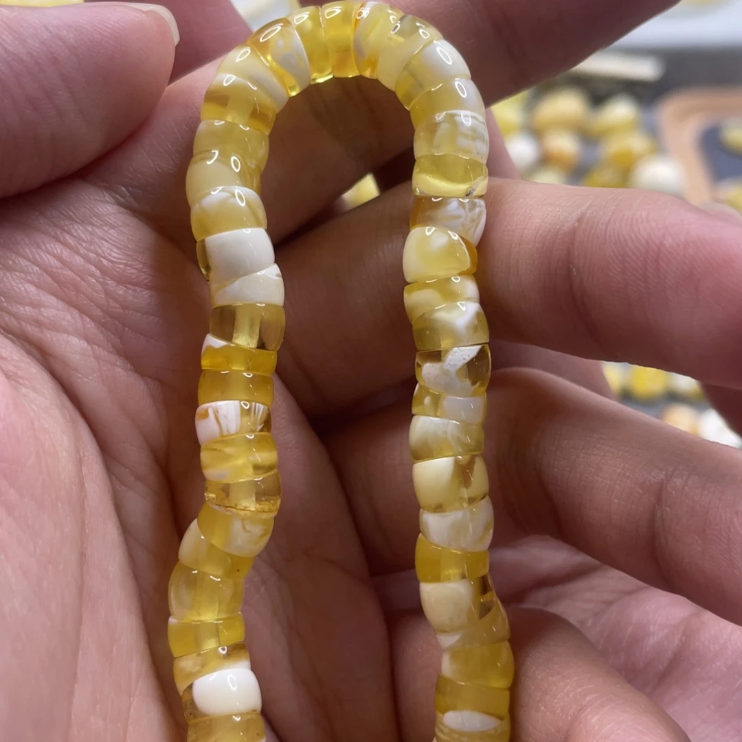 琥珀未镶嵌裸石金白大肠