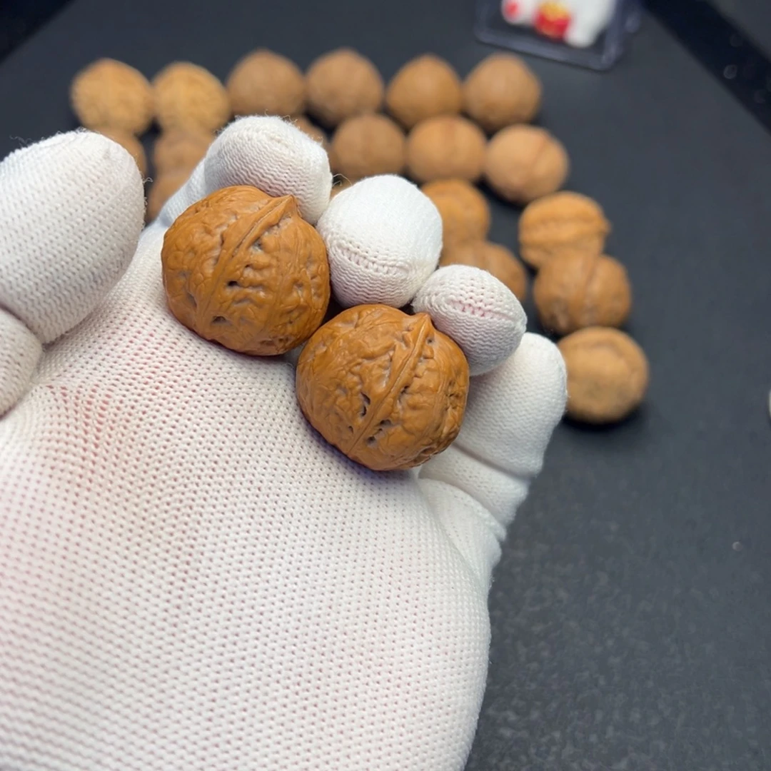 文玩核桃把件粗筋小元宝