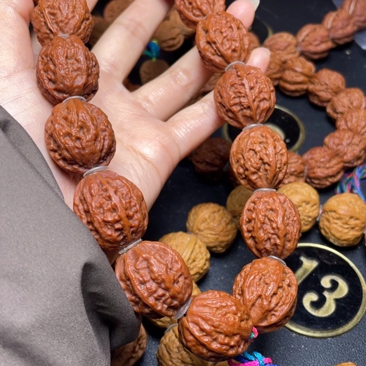 文玩核桃手串粗筋麻花纹大手持