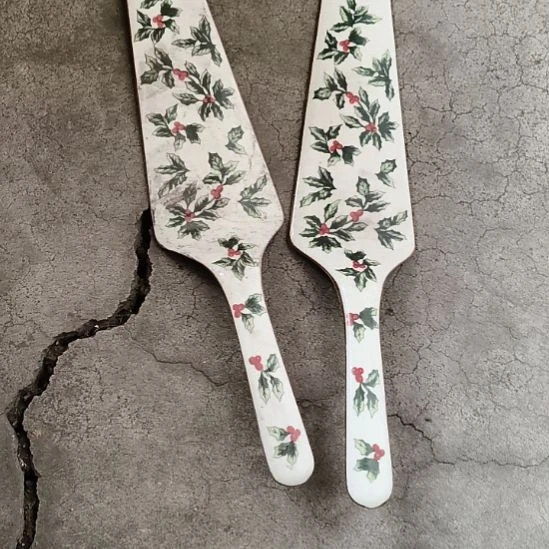 瓷蛋糕铲子两个！！！！！！