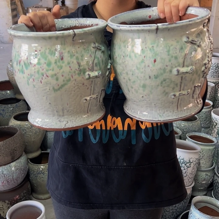 微瑕高度20厘米口径20厘米