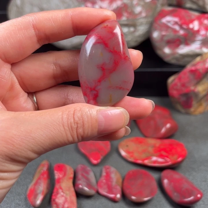 青***檬昌化石昌化鸡血石原石挂件