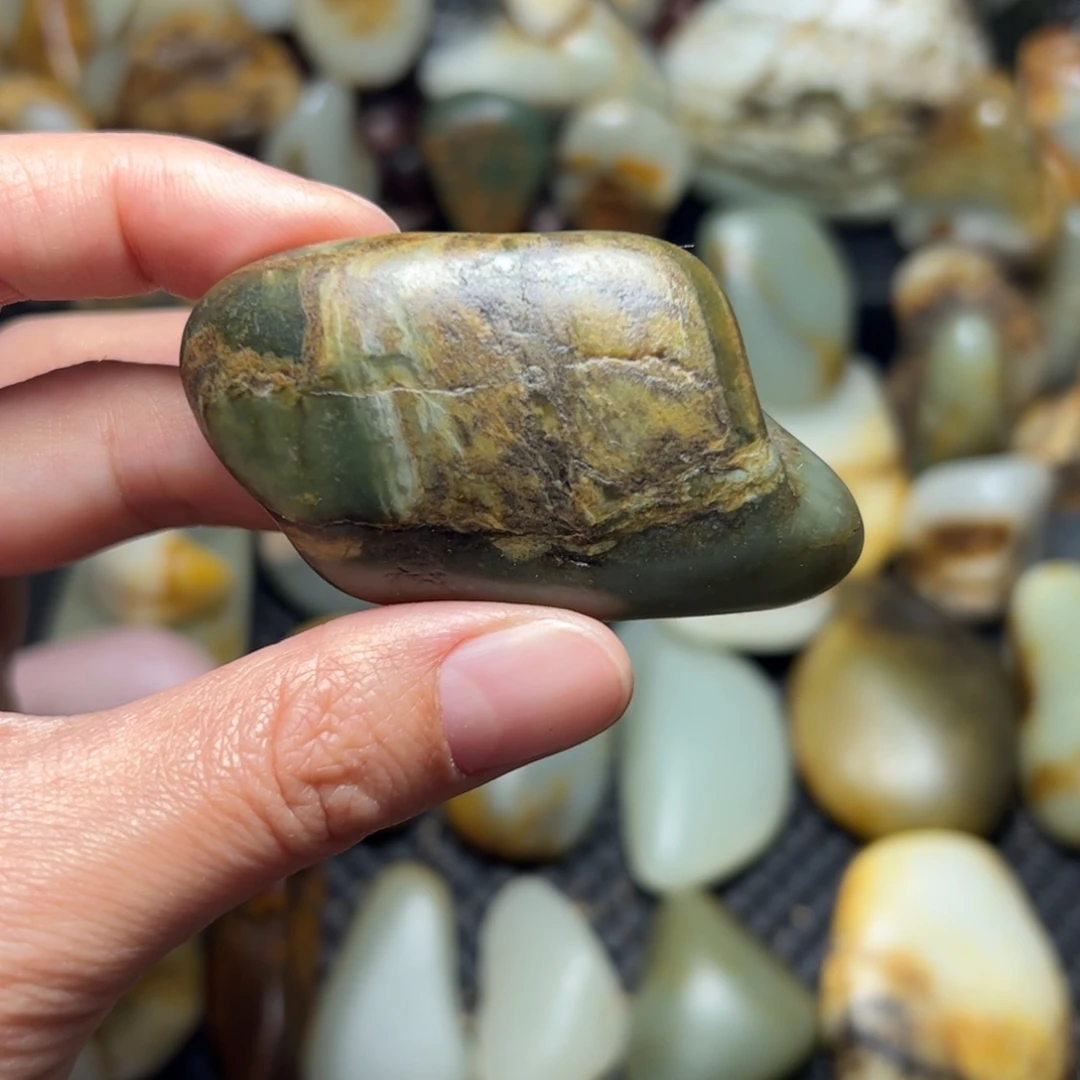 和田玉（青玉）A48未镶嵌