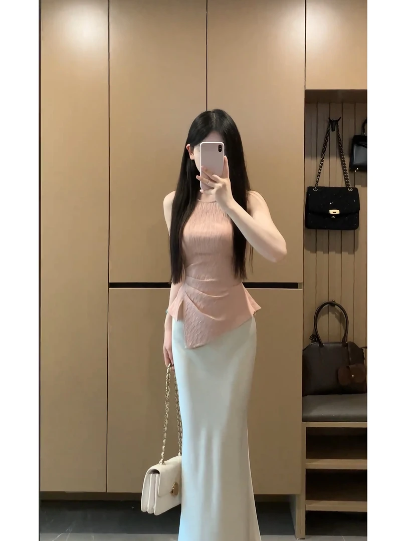 2025夏季新款性感辣妹温柔无袖粉色气质上衣高腰修身半身裙两件套