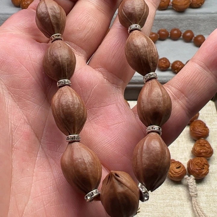 橄榄核手串橄榄核雕工艺制作