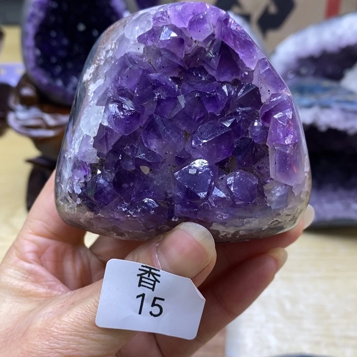 水晶大型摆件（非配饰）未镶嵌