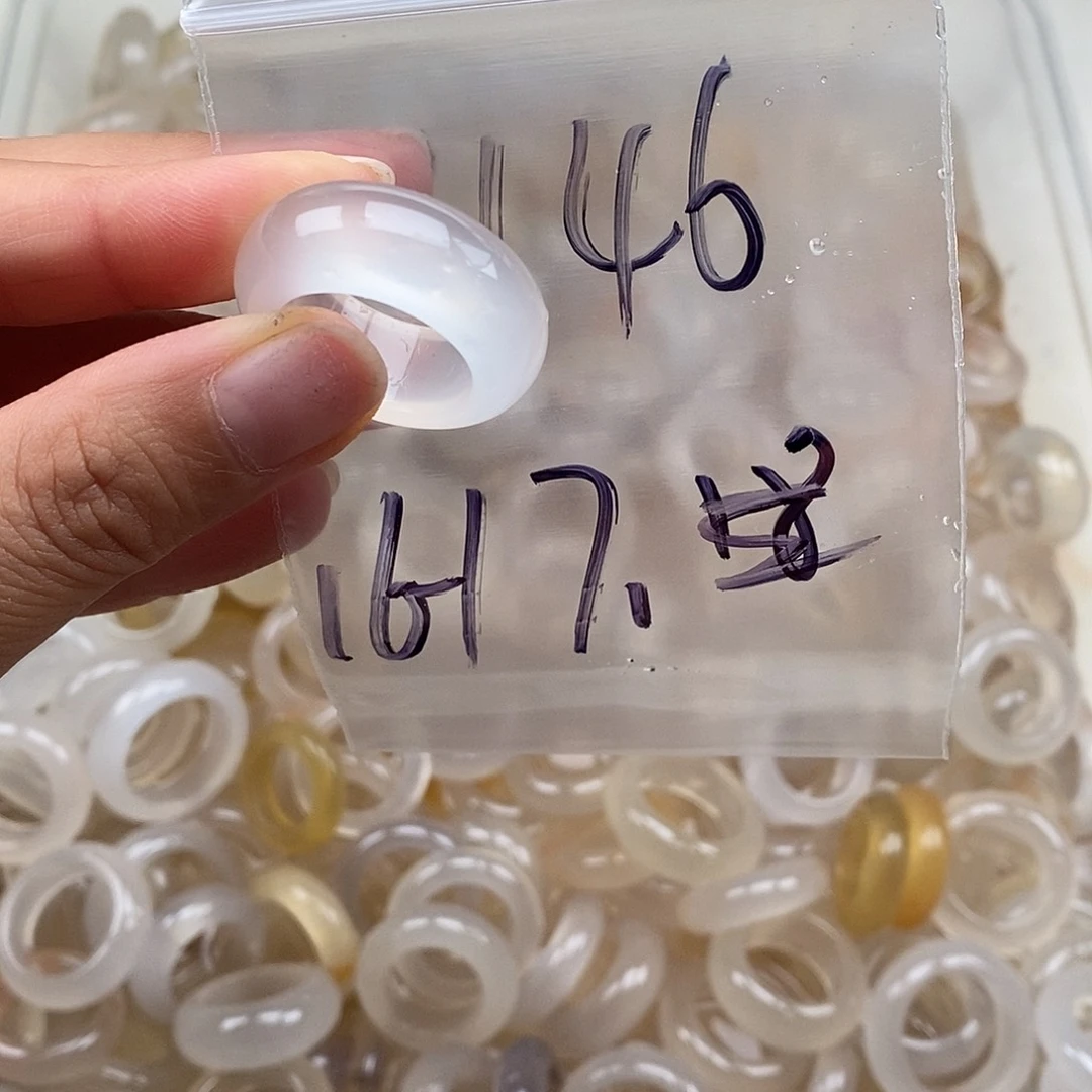 未镶嵌戒指玛瑙/玉髓