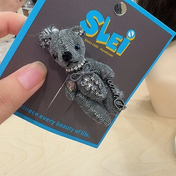 布艺非金属灰色熊鸭夹