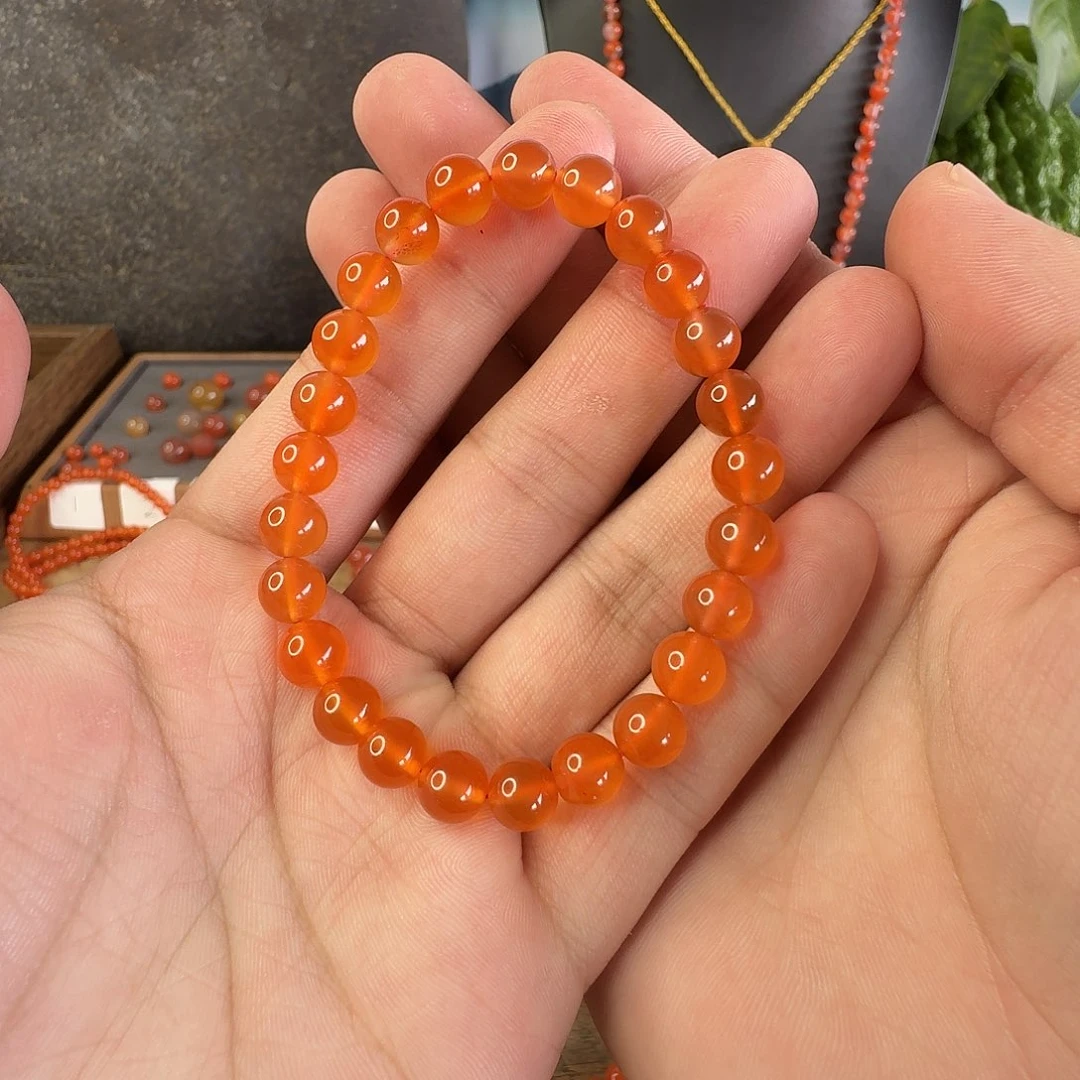 L***e未镶嵌单圈南红玛瑙