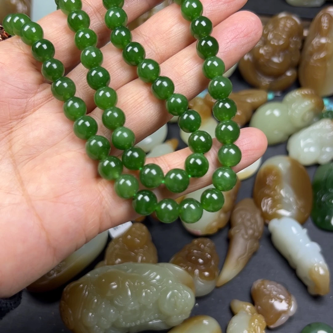 和田玉（糖玉）未镶嵌颈饰