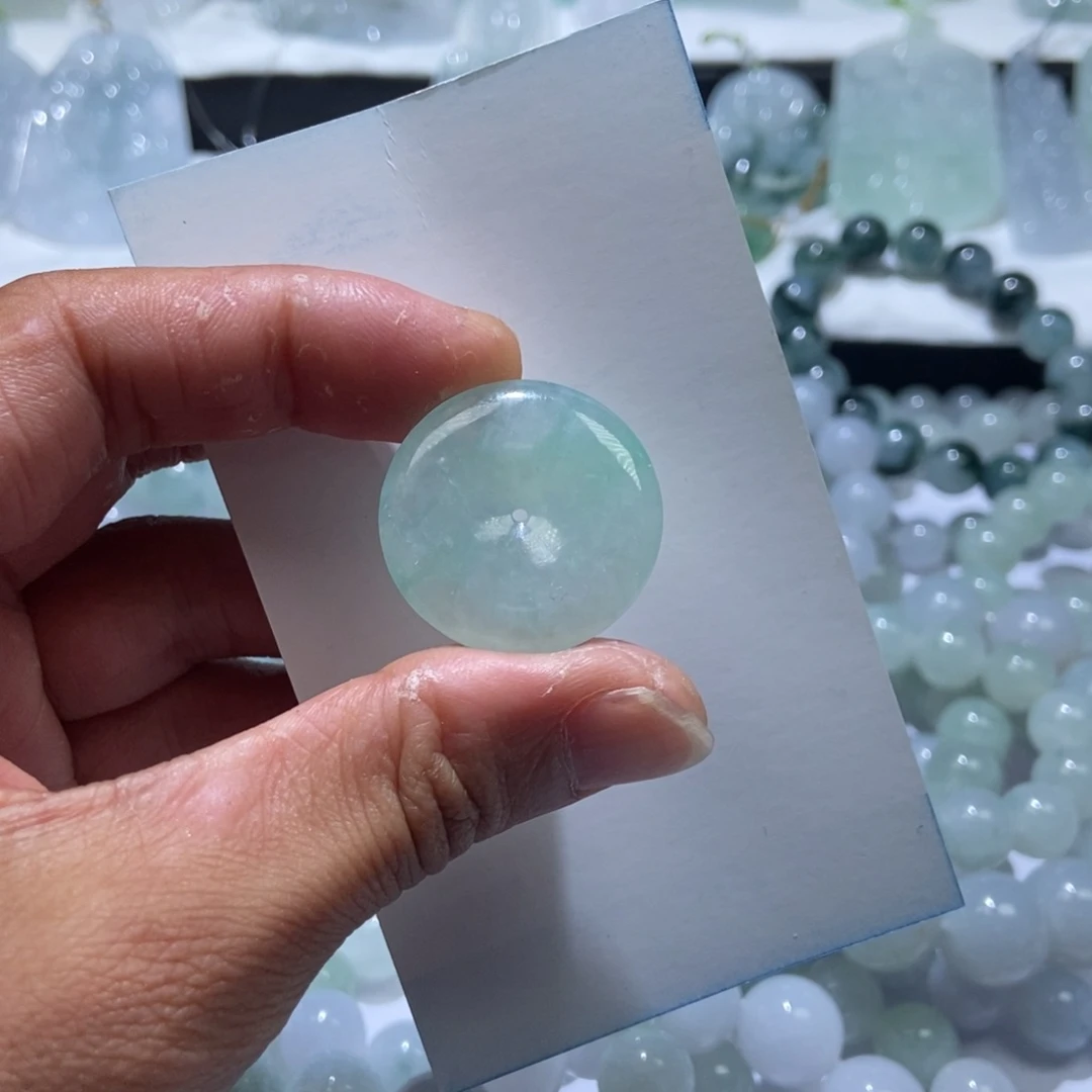 定制翡翠未镶嵌平安扣