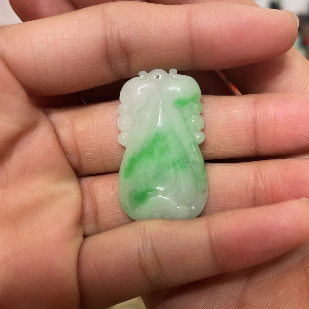 翡翠未镶嵌挂件青花瓷器的制作工艺与工艺