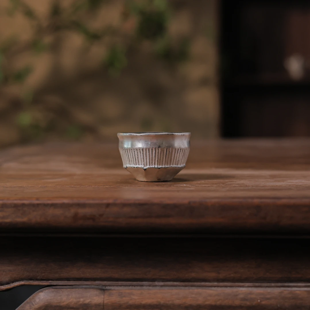 【斋居】刷银-倾川-直线纹茶杯（Q8728）