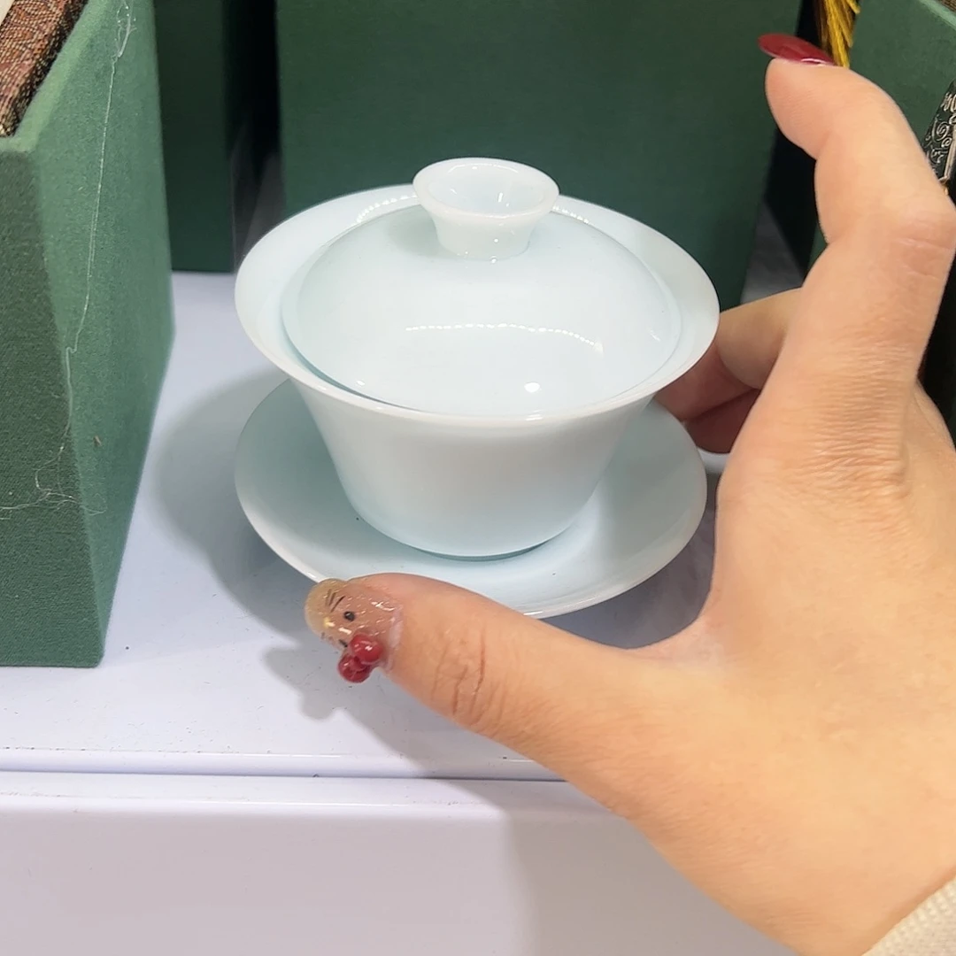 瓷片哈哈哈哈哈哈哈哈哈