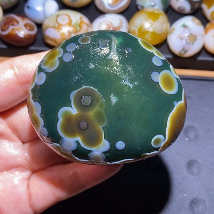 未镶嵌玛瑙/玉髓珠宝半成品45