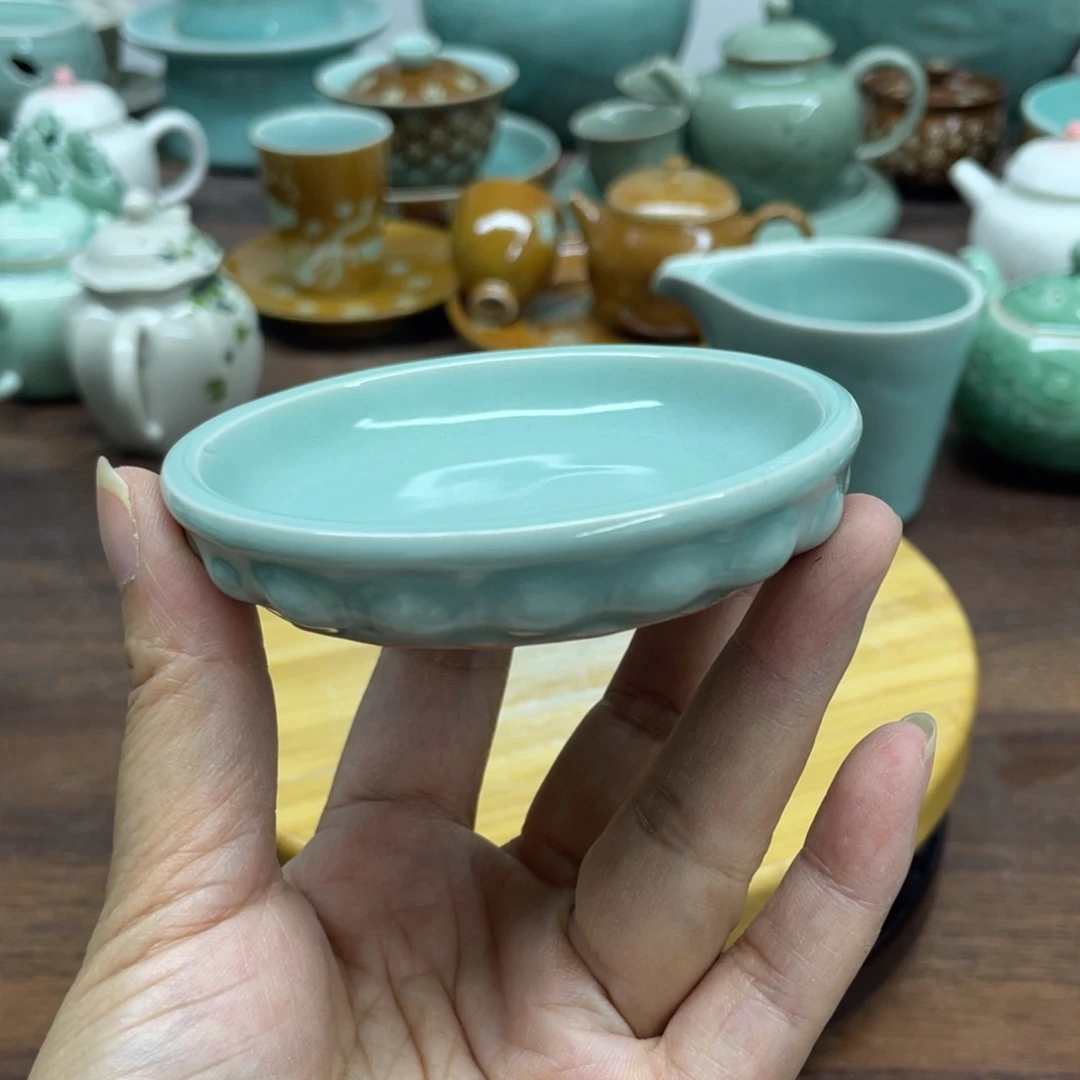 内**独微瑕特价青瓷青瓷