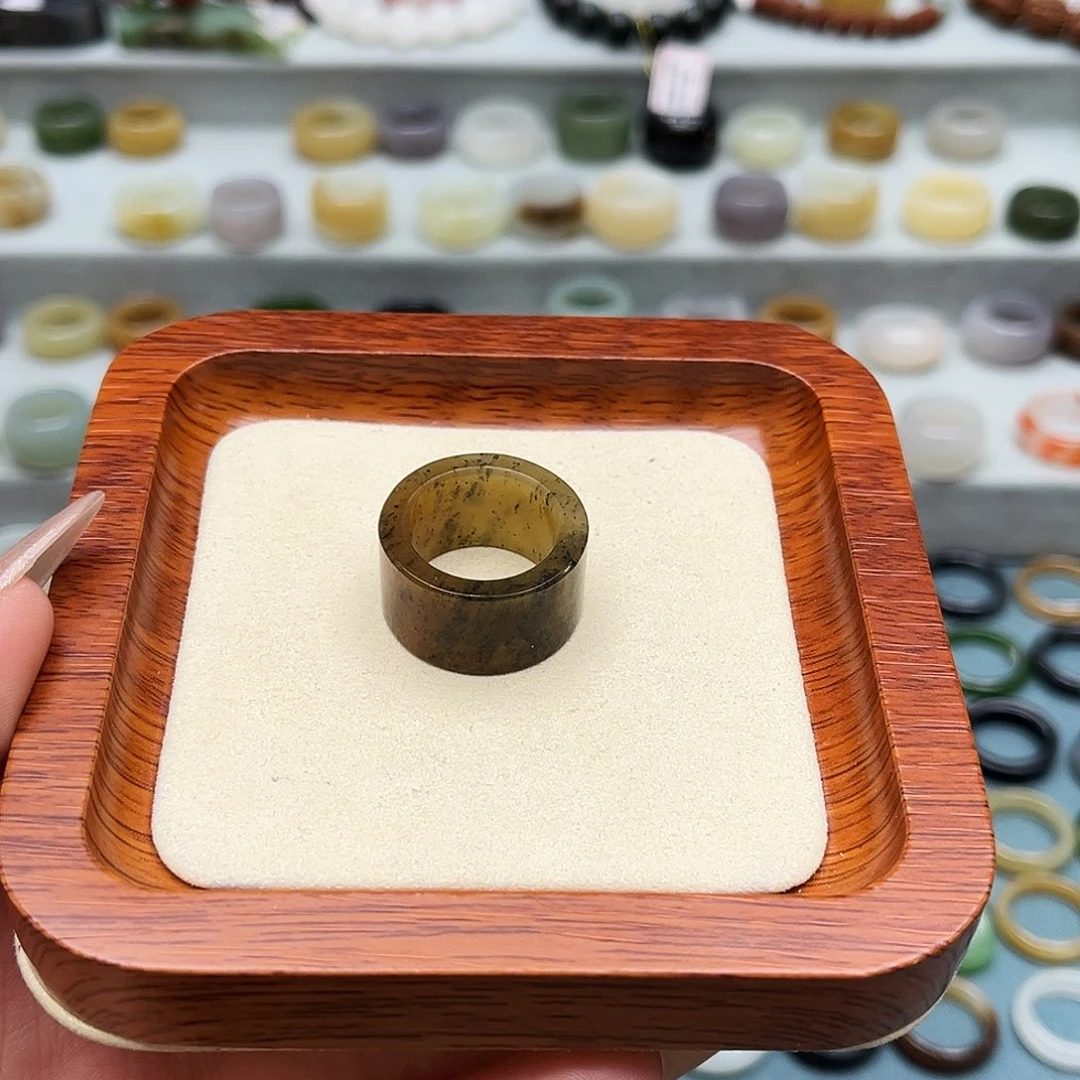 和田玉戒指未镶嵌内径17.2