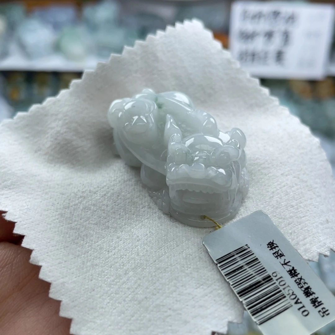 颈饰未镶嵌翡翠貔貅52