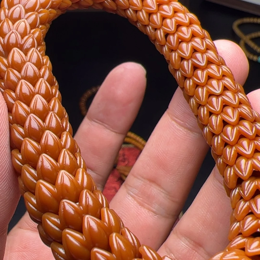 猴头核桃吊坠哦了咯