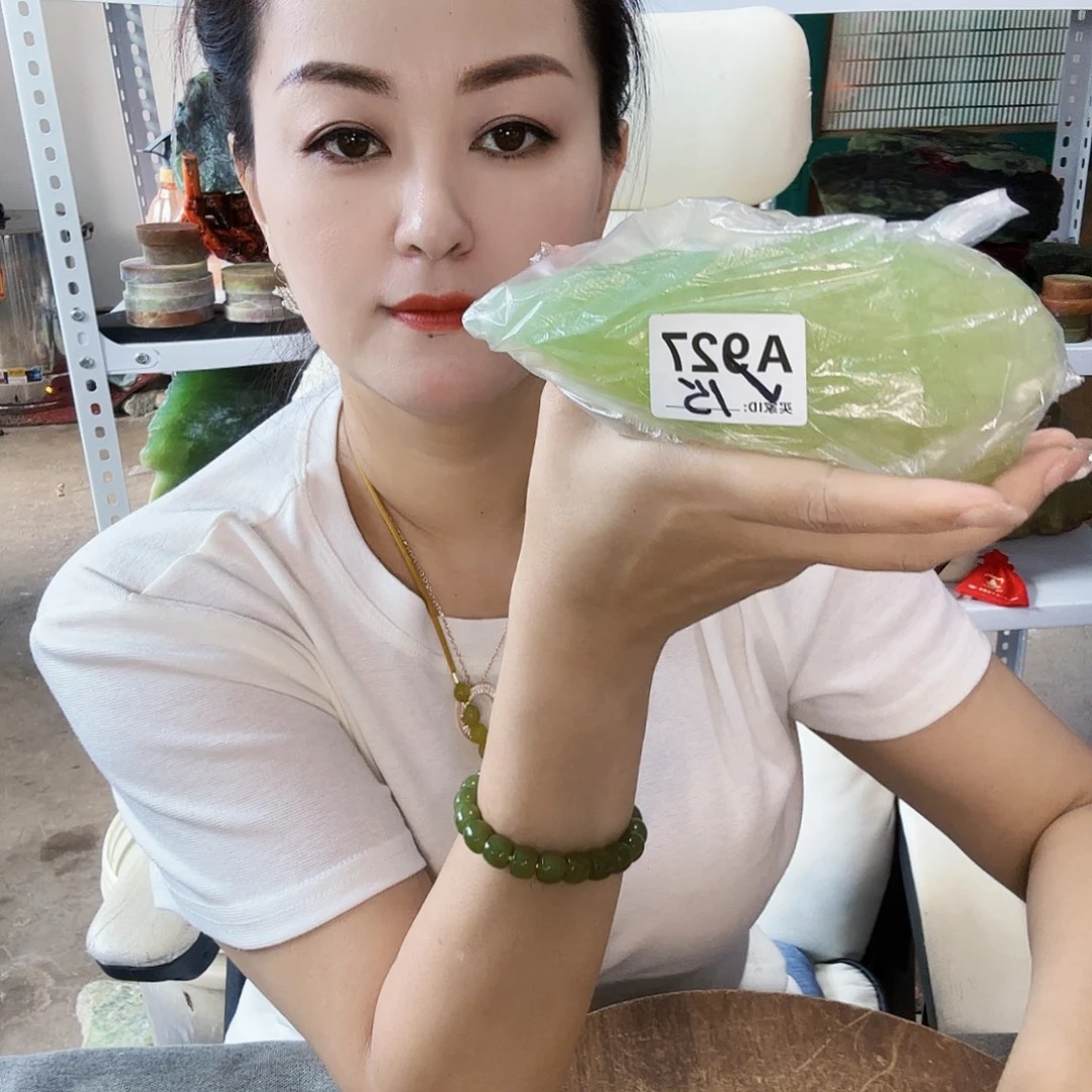 玉天然岫玉手工雕刻