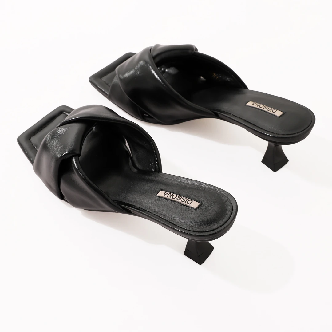 3883-商场同款时尚潮流细高跟一字拖女春夏鞋子拖鞋单鞋