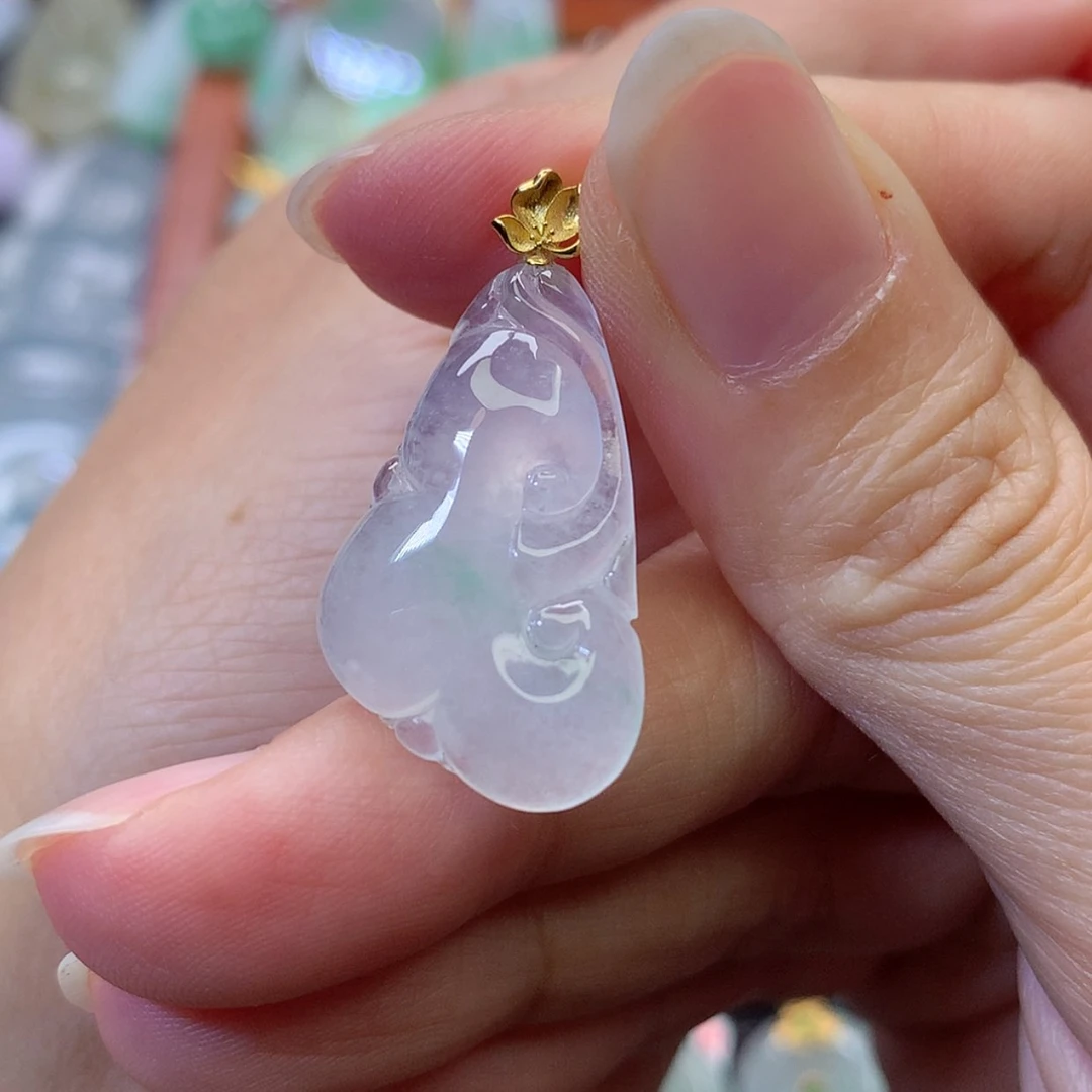 【闪购商品】吊坠(赠链)18K金镶嵌翡翠