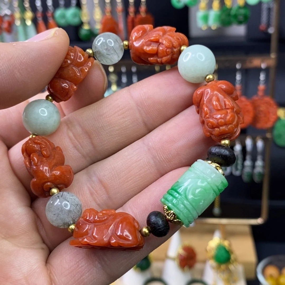 颈饰未镶嵌翡翠手链