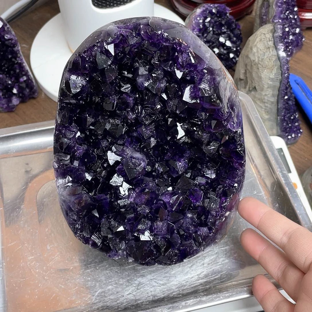 紫晶大型摆件（非配饰）未镶嵌静**光