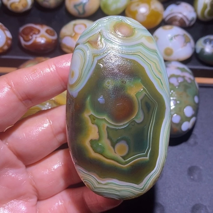 未镶嵌玛瑙/玉髓珠宝半成品47