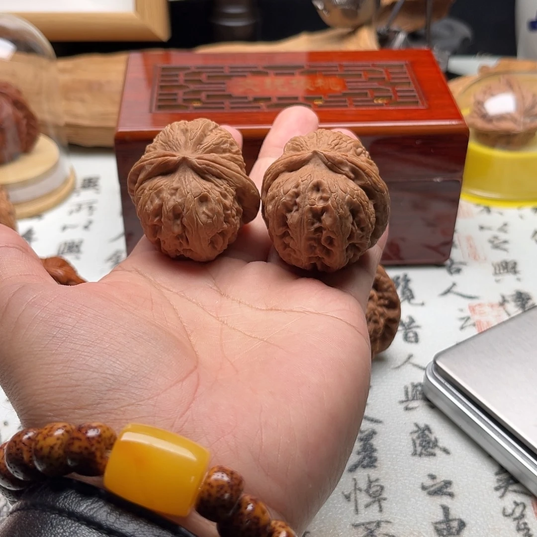 小***.文玩核桃吊坠元宝43全品