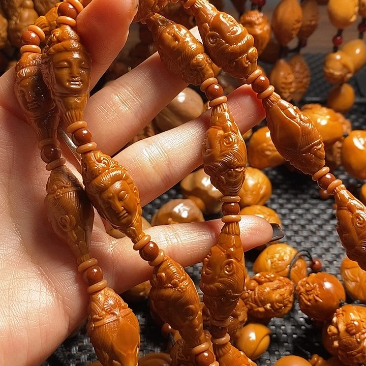 吊坠橄榄核柳叶观音