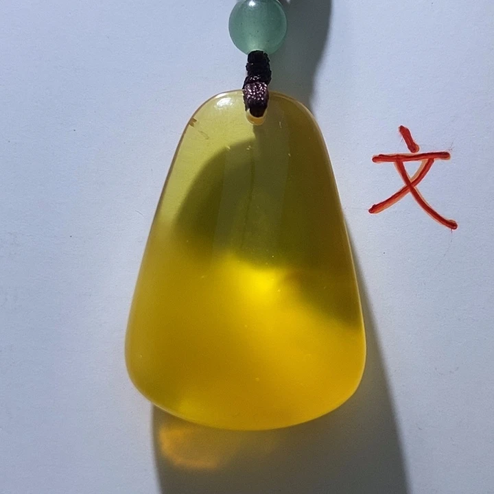琥珀未镶嵌珠宝奇石69