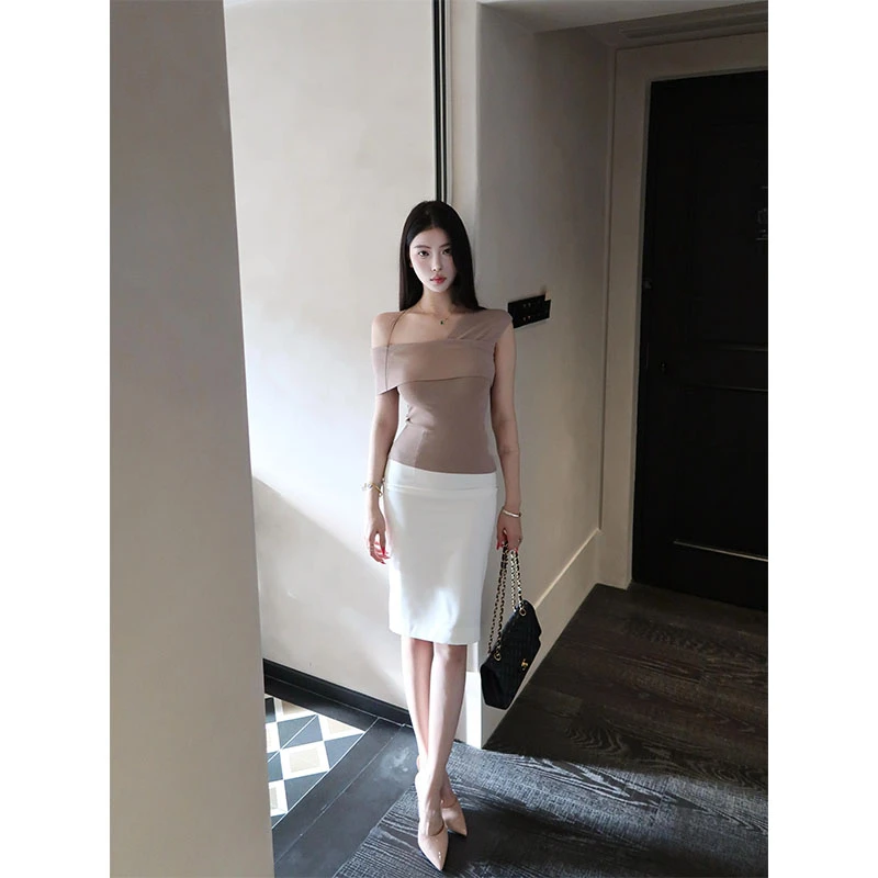 韩系斜肩辣妹短袖小众露锁骨内搭女上衣气质时尚收腰a字半身裙女