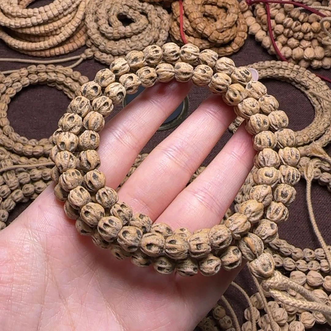 柏香籽/百香籽吊坠那****。