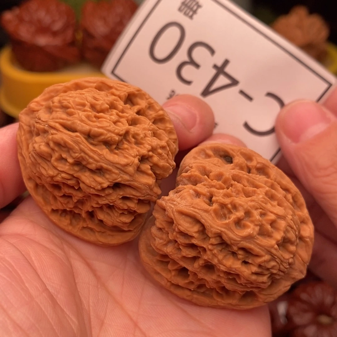桃核把件南疆37…..